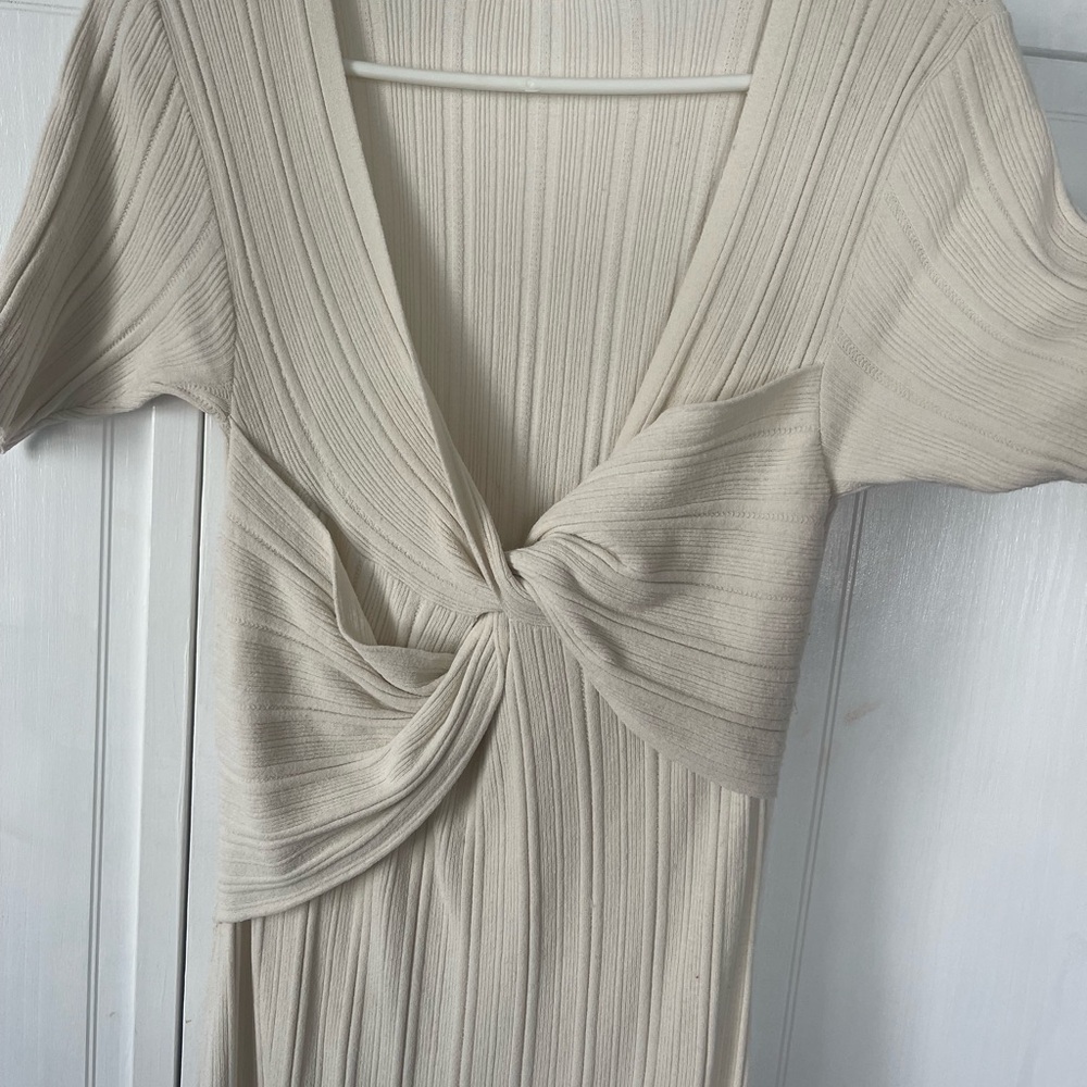 Elegant Cream Maxi Dress
